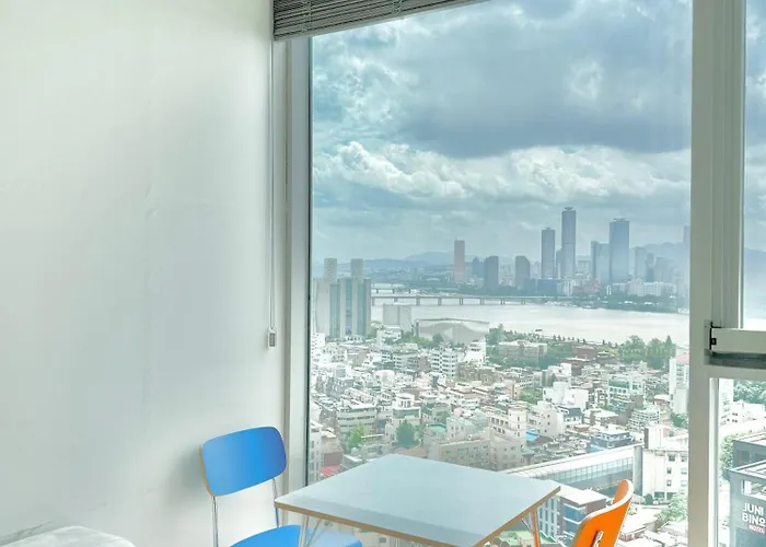 아름다운 여의도한강뷰 홍대역9분 합정역1분 한강공원5분 올리브영1분 2qbed Appartement *