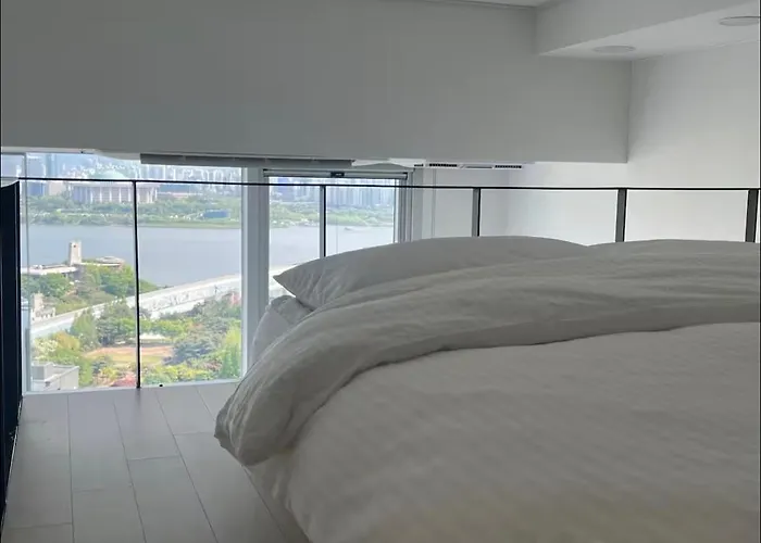 Appartement 아름다운 여의도한강뷰 홍대역9분 합정역1분 한강공원5분 올리브영1분 2qbed *